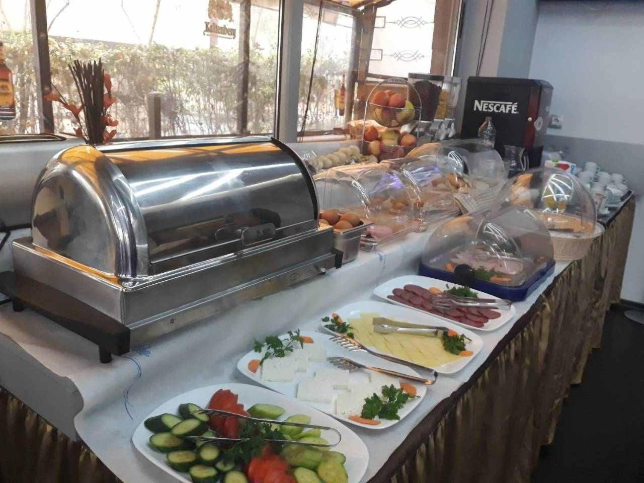 Elate Plaza Hotel Sofia Ngoại thất bức ảnh