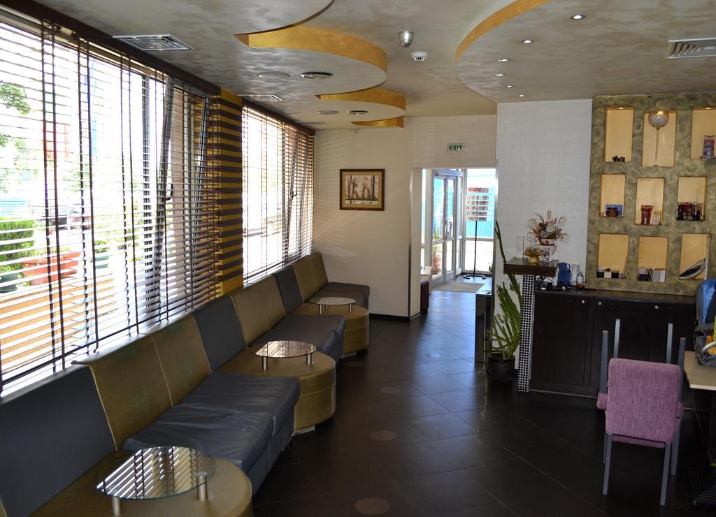 Elate Plaza Hotel Sofia Ngoại thất bức ảnh